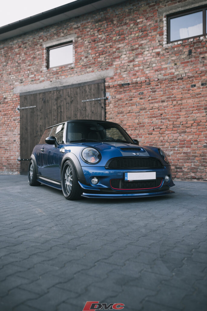 Mini Cooper R56 Seitenschweller, DTM Wings und Frontspoiler in Gesamtansicht