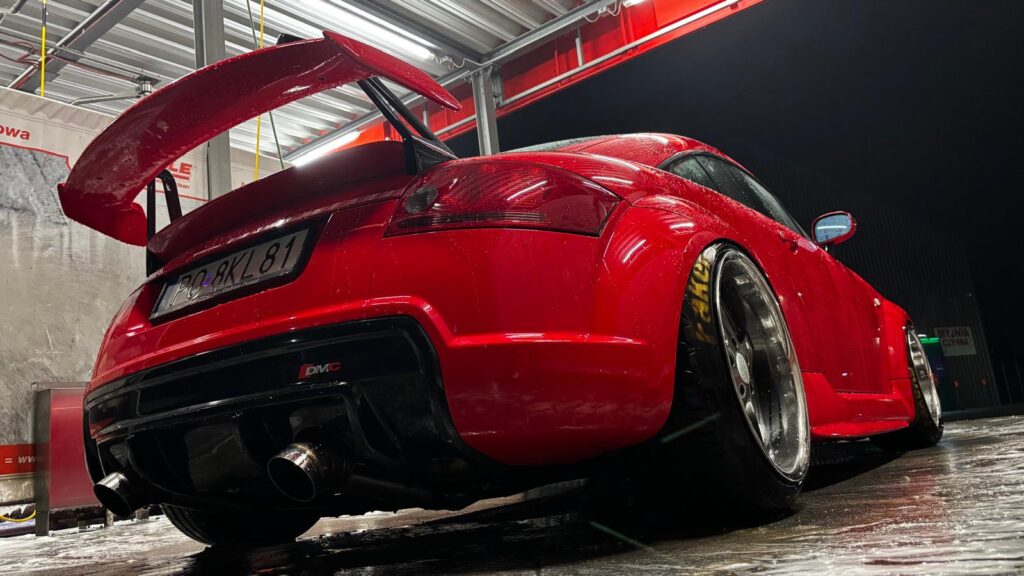 Audi TT 8N DMC Heckspoiler Konzept2 - Posen an der Waschanlage