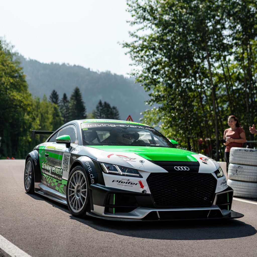 Audi TT 8S Cup-Bodykit Muggianu-Turbo Rennsport