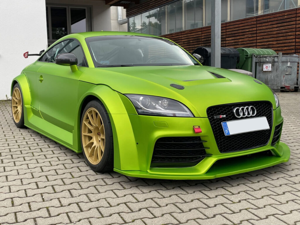 Audi TT 8J Widebodykit Muggianu-Turbo grün Foliert