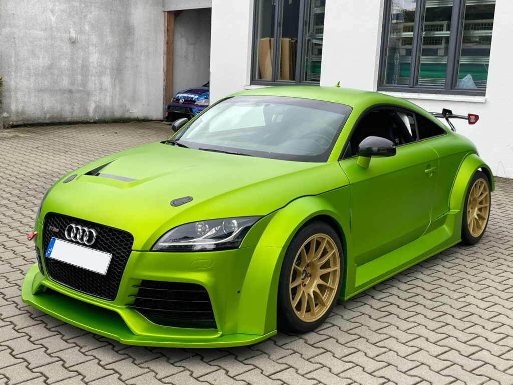 Audi TT 8J Widebodykit Muggianu-Turbo grün Foliert